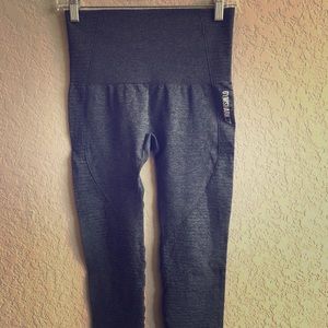 Gymshark leggings in gray
